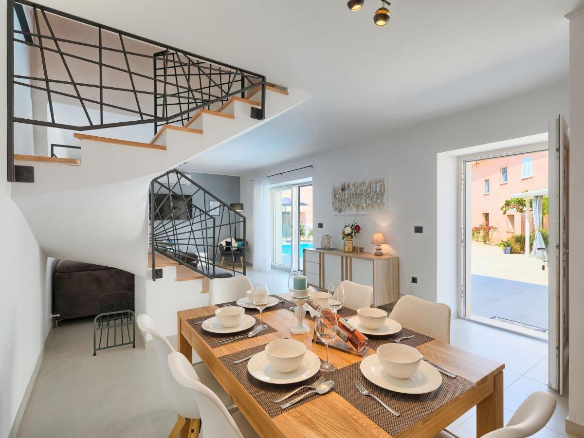 Holiday Home Villa Karmen - Roj454 Sveti Petar u Sumi Dış mekan fotoğraf