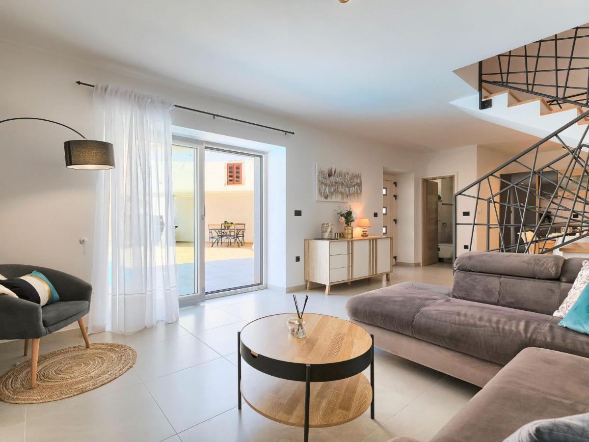 Holiday Home Villa Karmen - Roj454 Sveti Petar u Sumi Dış mekan fotoğraf